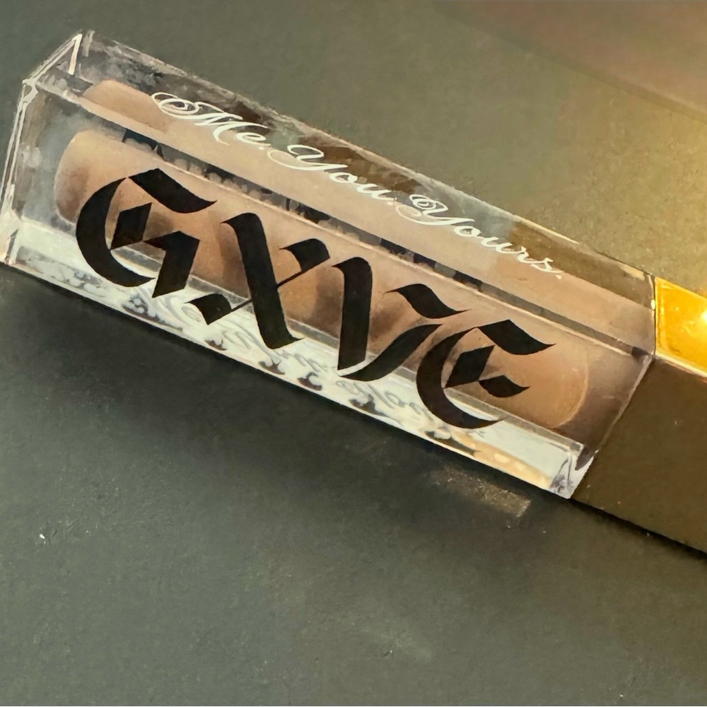 GXVE Liquid Matte Lipstick in I'm still here CAMO